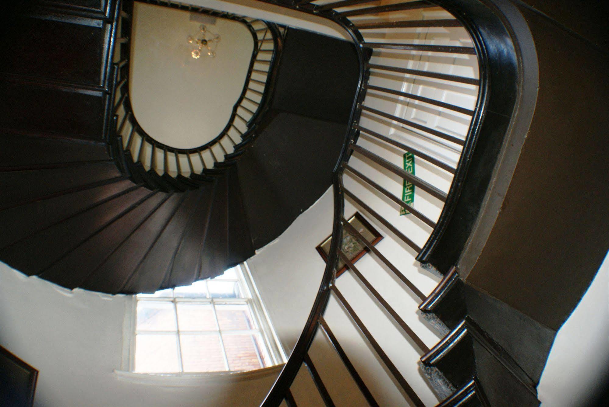 The Bank House Hotel Uttoxeter Zewnętrze zdjęcie
